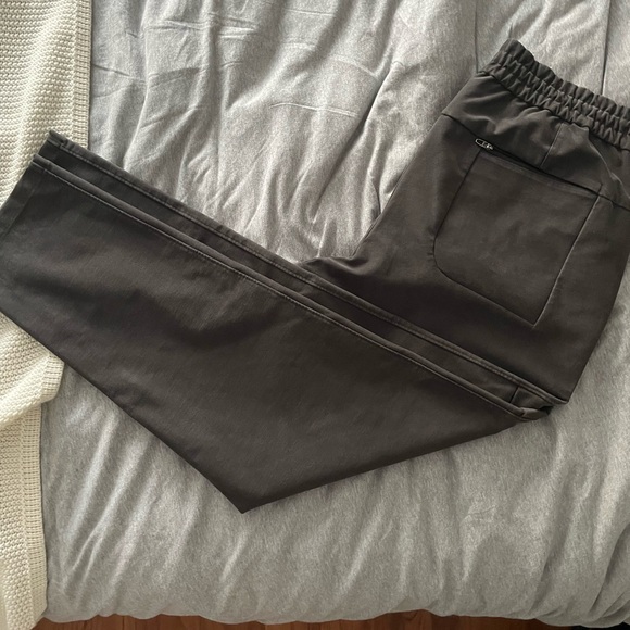 Lululemon pants large - Picture 4 of 8